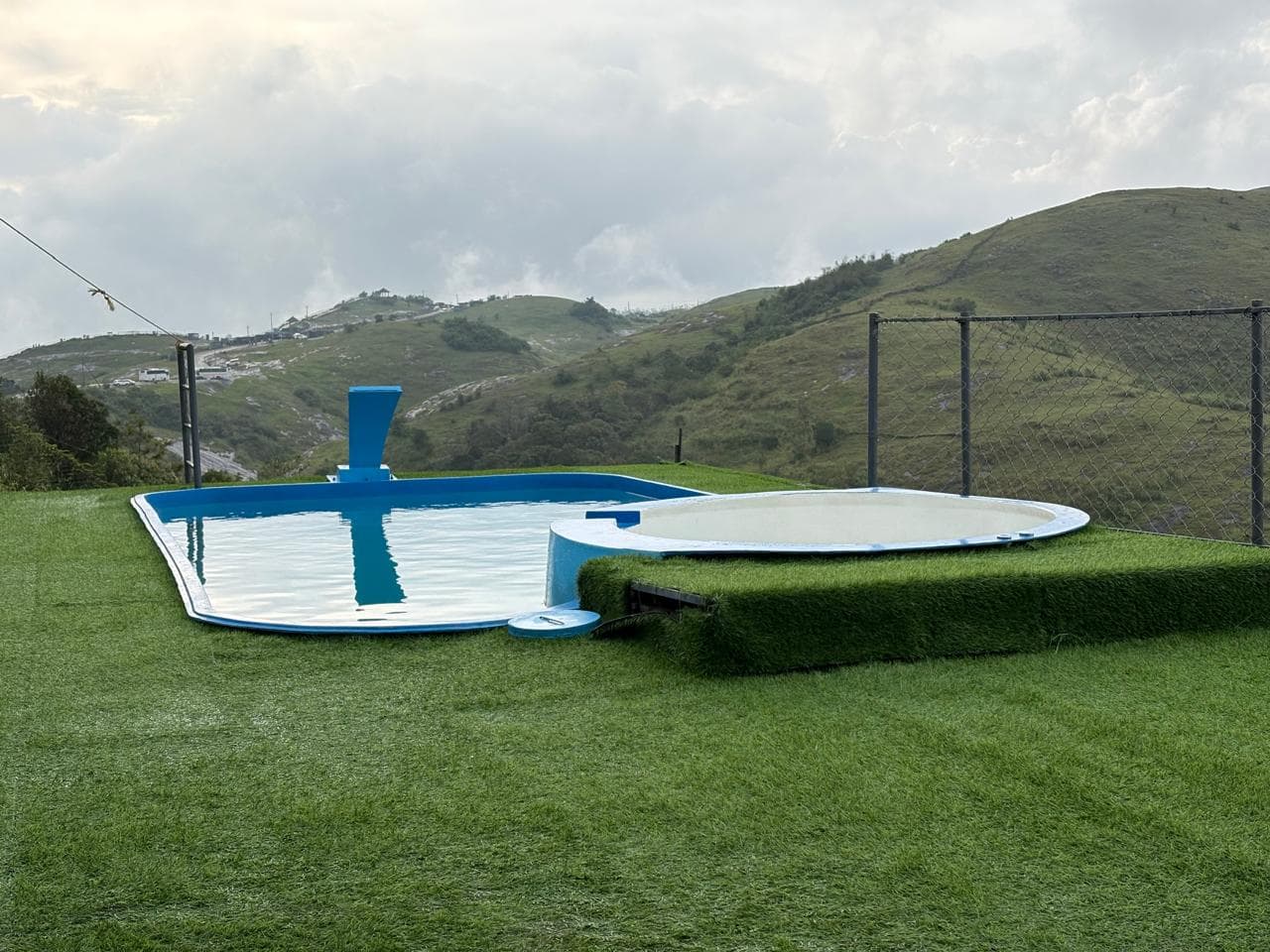 CASTRA VILLA - SHARED POOL